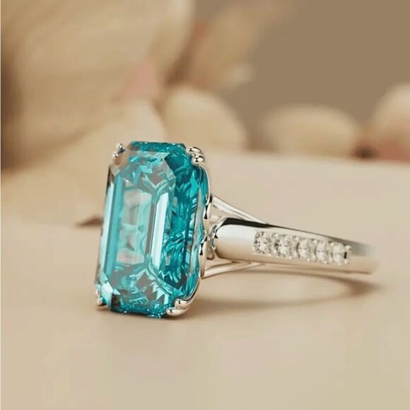 🩵 NEW sea blue CZ STUNNING princess cut ring 🩵 - Picture 5 of 5
